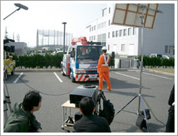 �B�e���̓��j�^�[�ŉf�����`�F�b�N